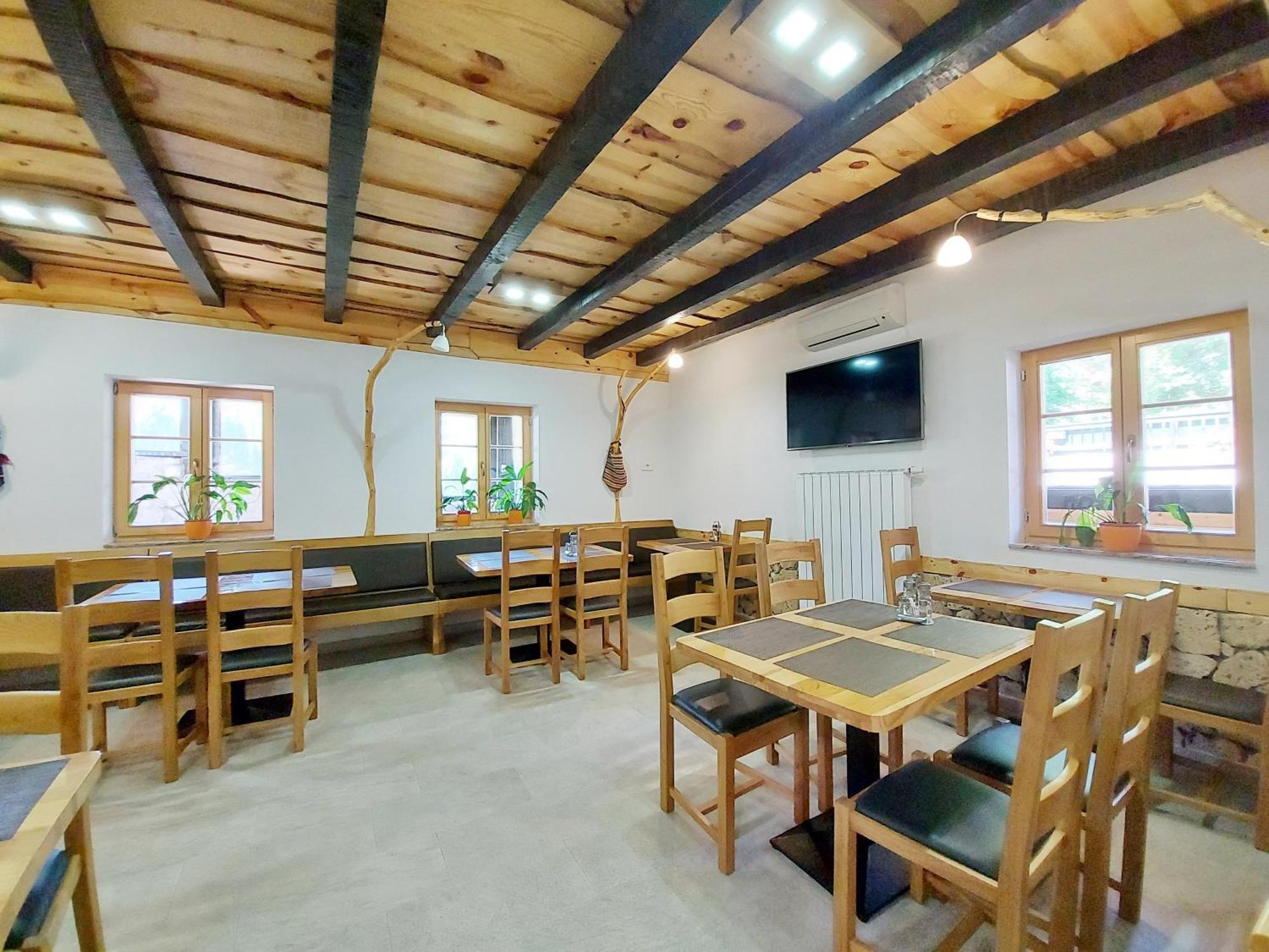 Plitvice Etno House III Bed & Breakfast Jezerce Exterior photo