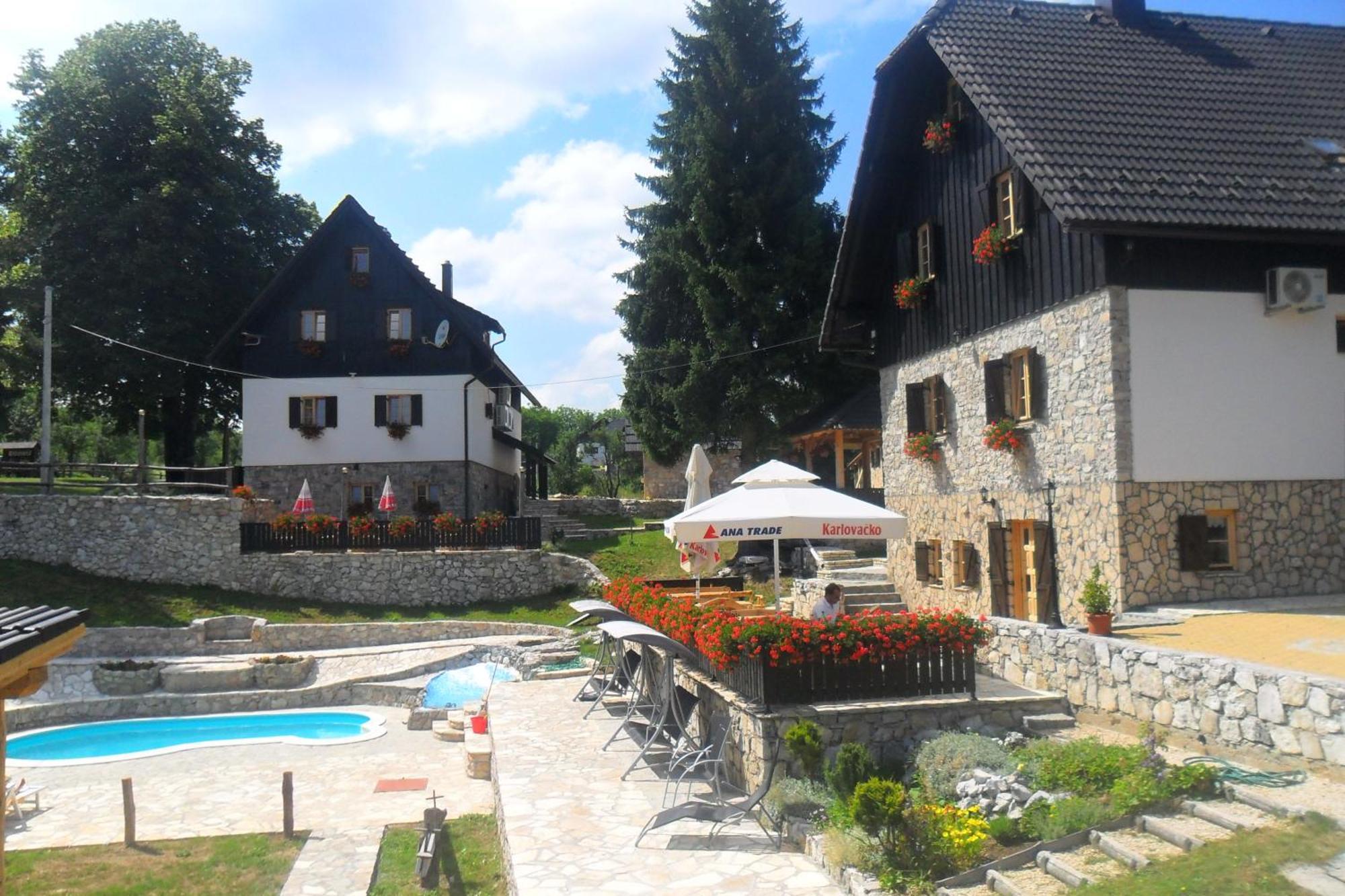 Plitvice Etno House III Bed & Breakfast Jezerce Exterior photo